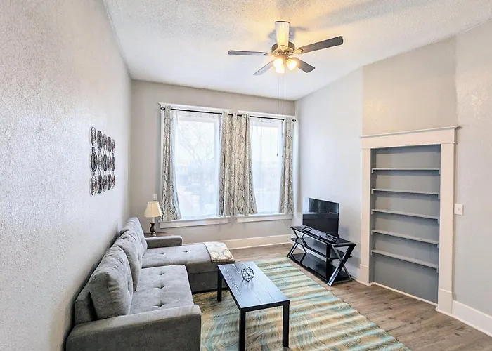 Private And Sleeping Near Marathon, Hershey Apartment *
